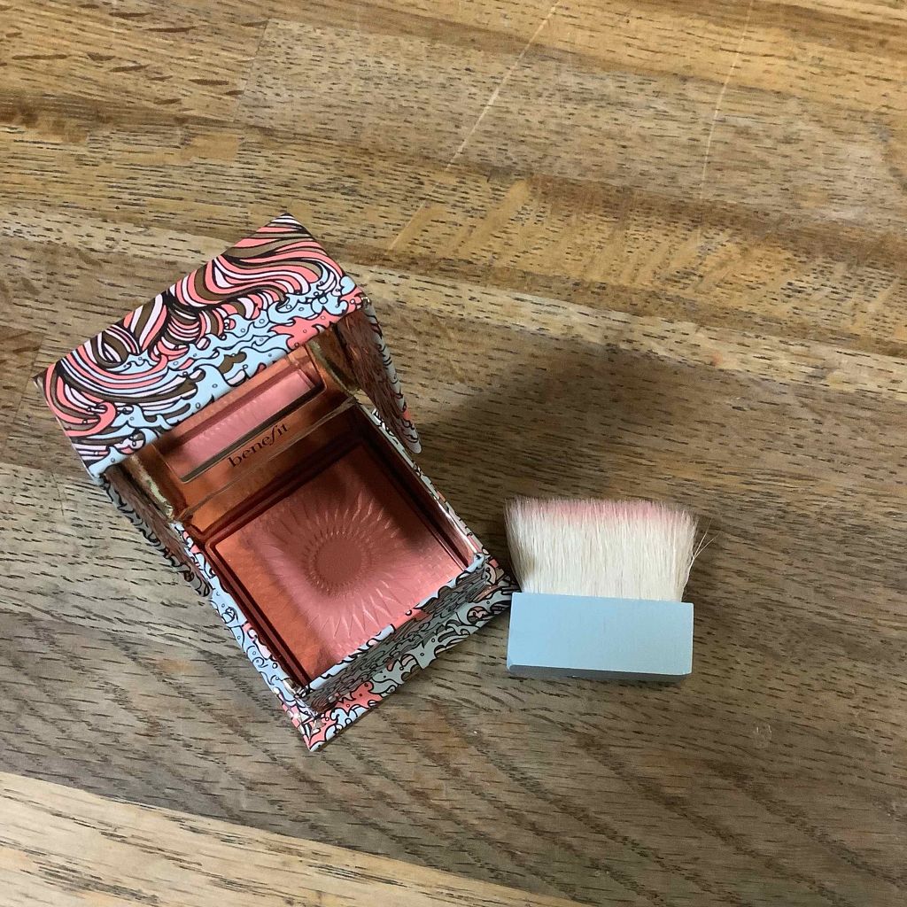 ギャリフォーニア/ベネフィット/パウダーチークを使ったクチコミ(3枚目)