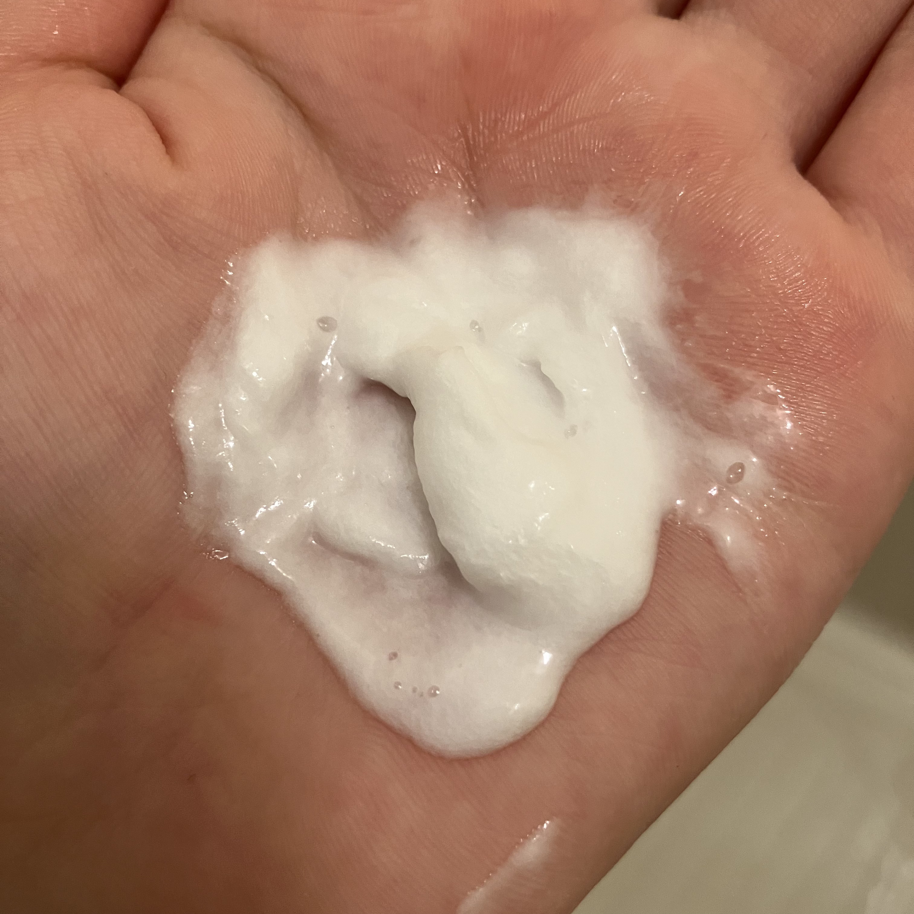 ダヴ クリームボディウォッシュ ジョイアスグロウ/ダヴ/ボディソープを使ったクチコミ（2枚目）