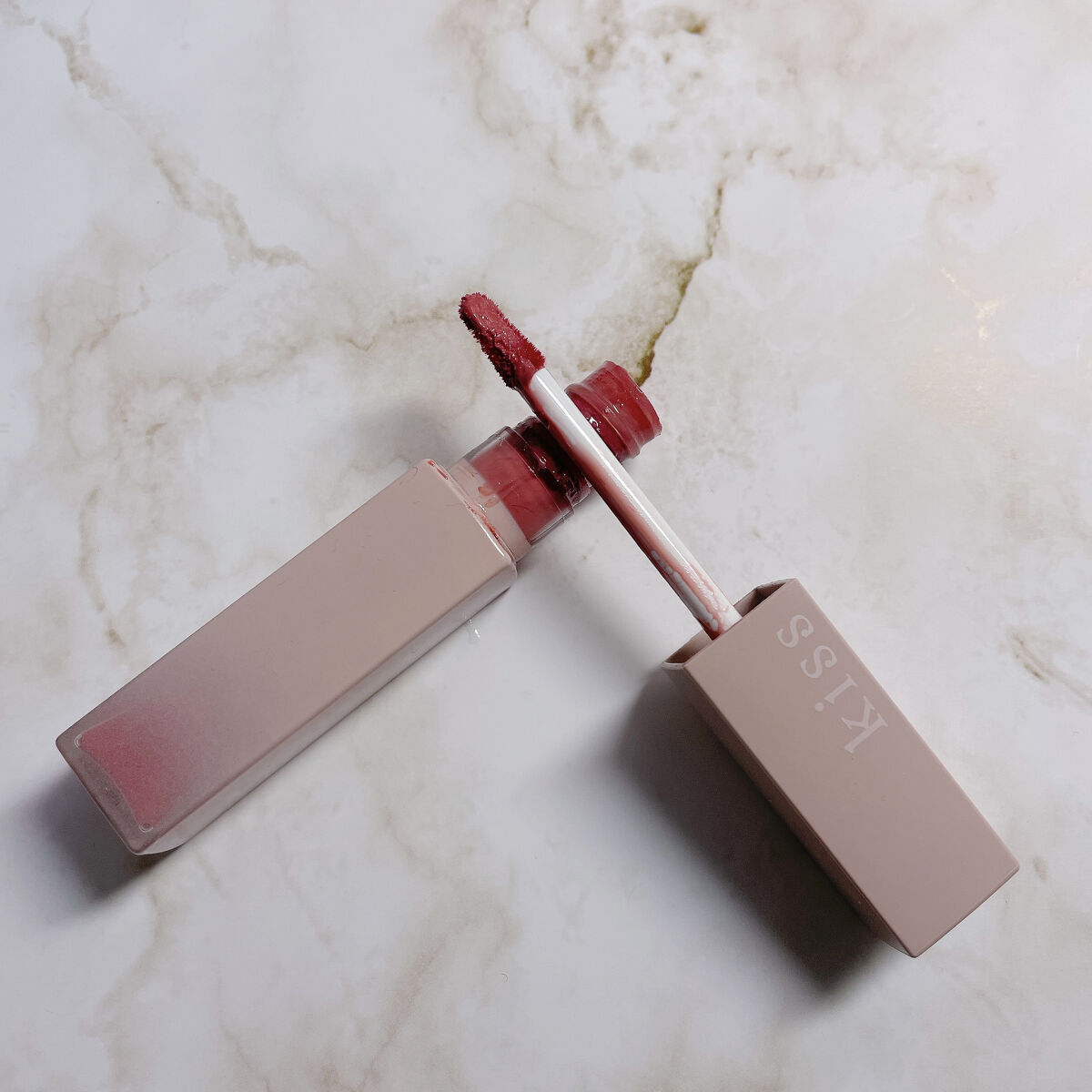 リップアーマー/KiSS/口紅を使ったクチコミ（2枚目）