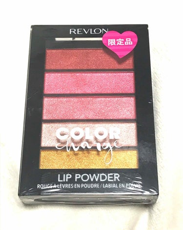 ＊REVLON＊
リップパウダー
102 PEACH PUCKER

自由に重ねて、自分だけの色を楽しむ！
メタリックリップパウダー

リップクリームやカラーリップの上に
指先などでのせ、優しくなじませ