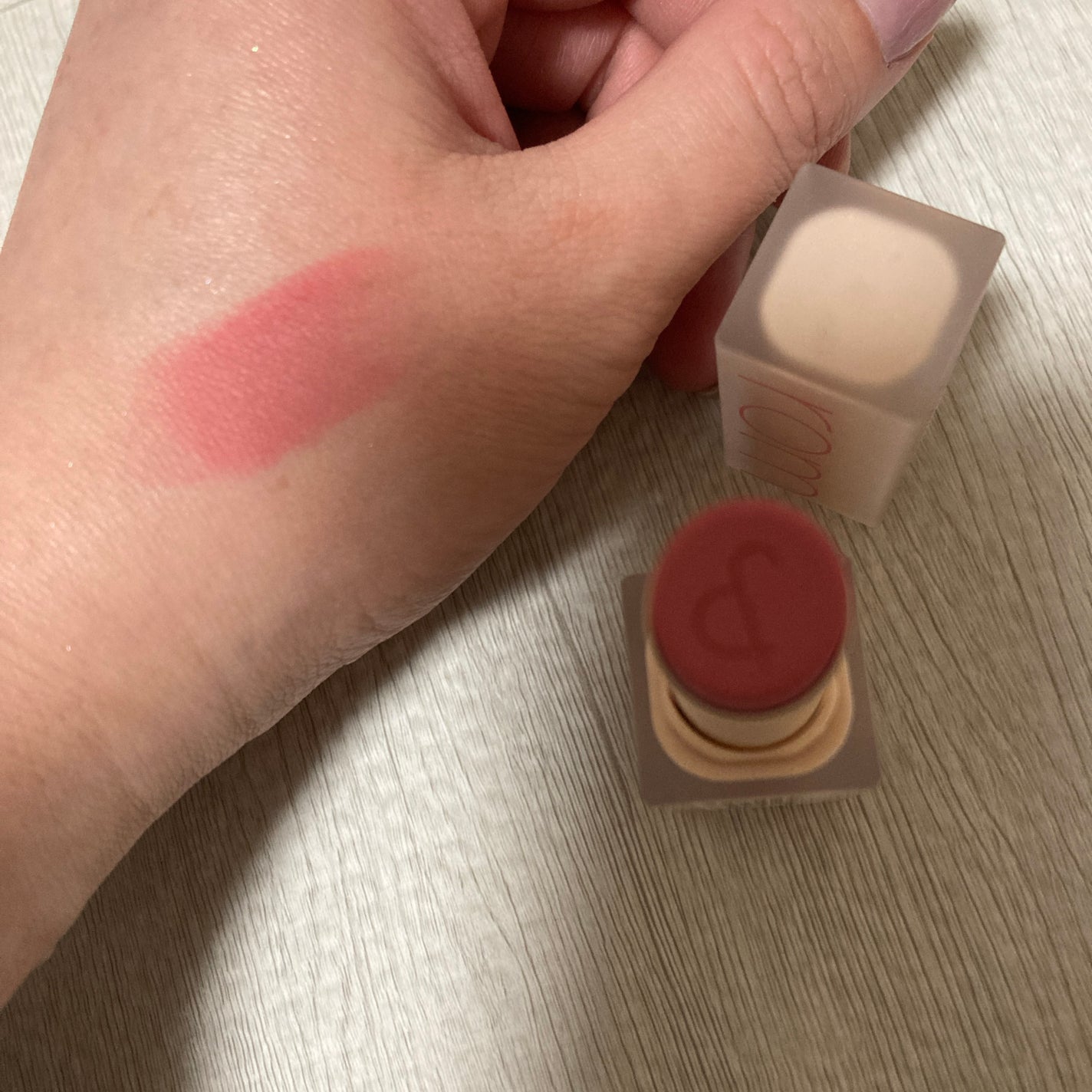 ゼロマットリップスティック/rom&nd/口紅を使ったクチコミ(3枚目)