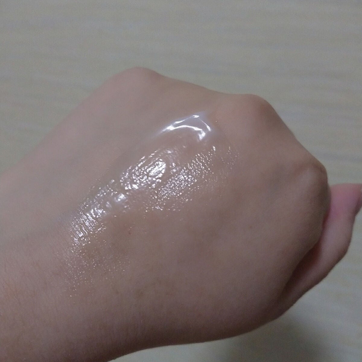 リンクル&ホワイト スキンパーフェクション ジェル/ミキモト コスメティックス/オールインワン化粧品を使ったクチコミ(4枚目)