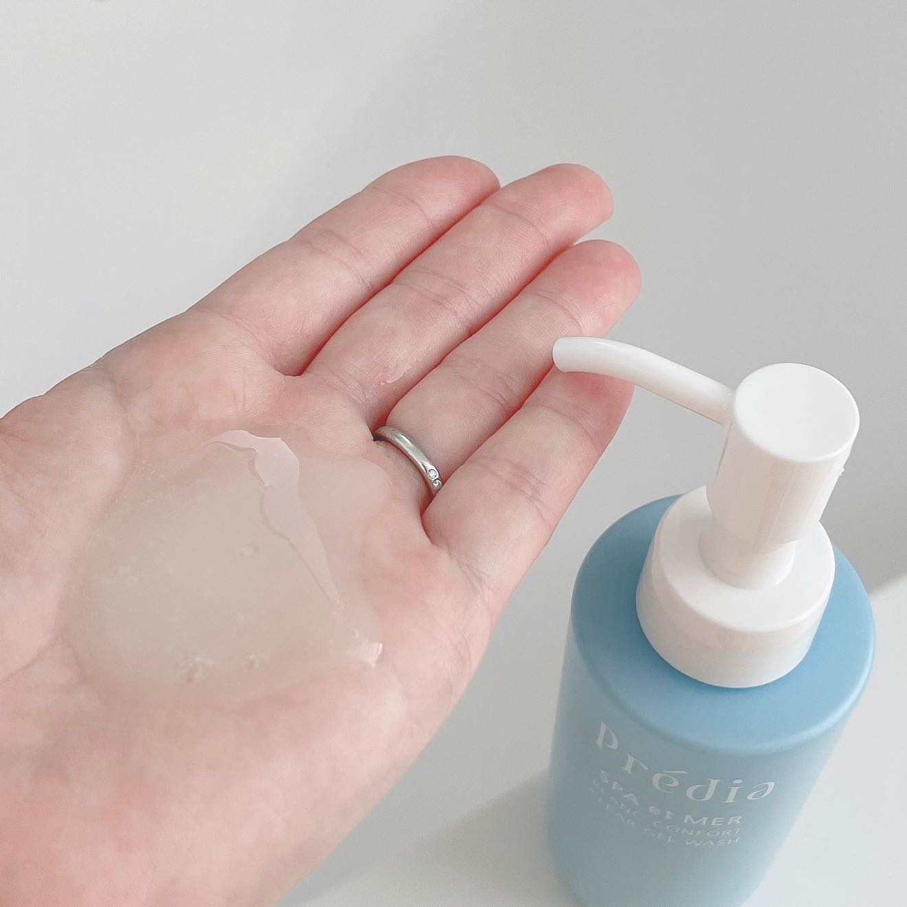 プレディア スパ・エ・メール ブラン コンフォール クリア ジェルウォッシュ/Prédia/ピーリングを使ったクチコミ（2枚目）