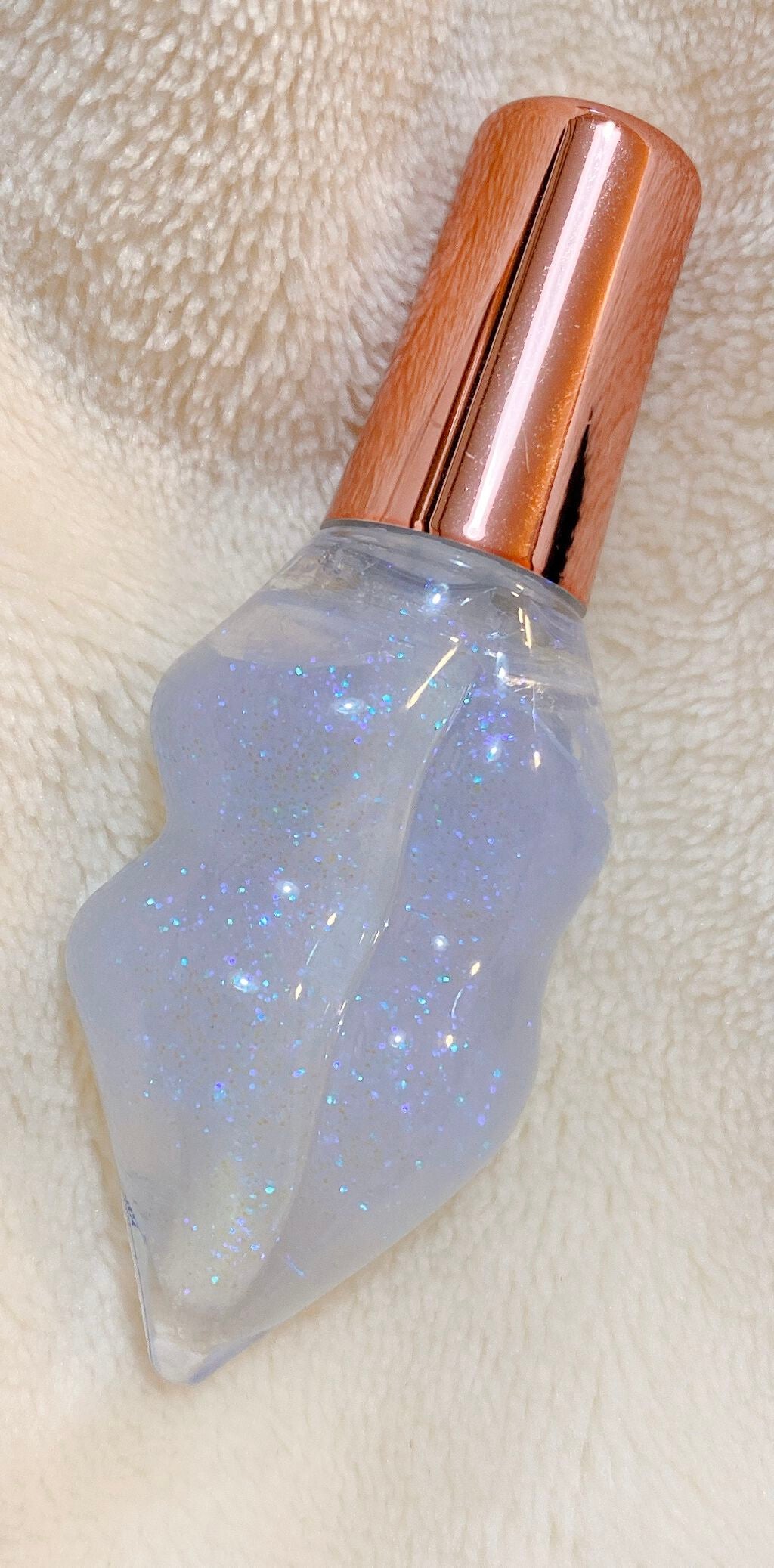 N on LIPS 「初投稿です!このリップは甘めの香りで程良くスースーして、唇が潤..」(1枚目)