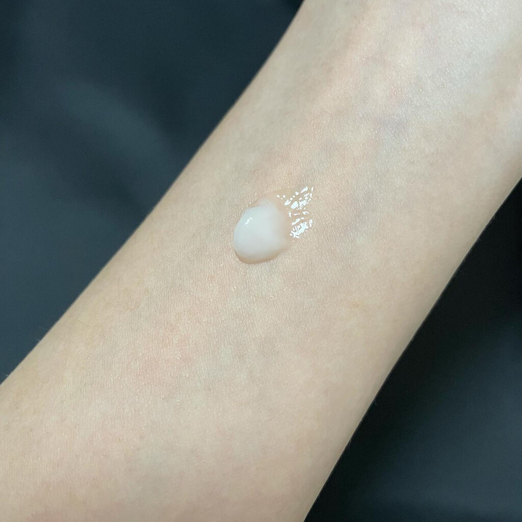 ハンド＆ヘア ライトセラム/AUTHENTIC BEAUTY CONCEPT/ハンドクリームを使ったクチコミ（3枚目）