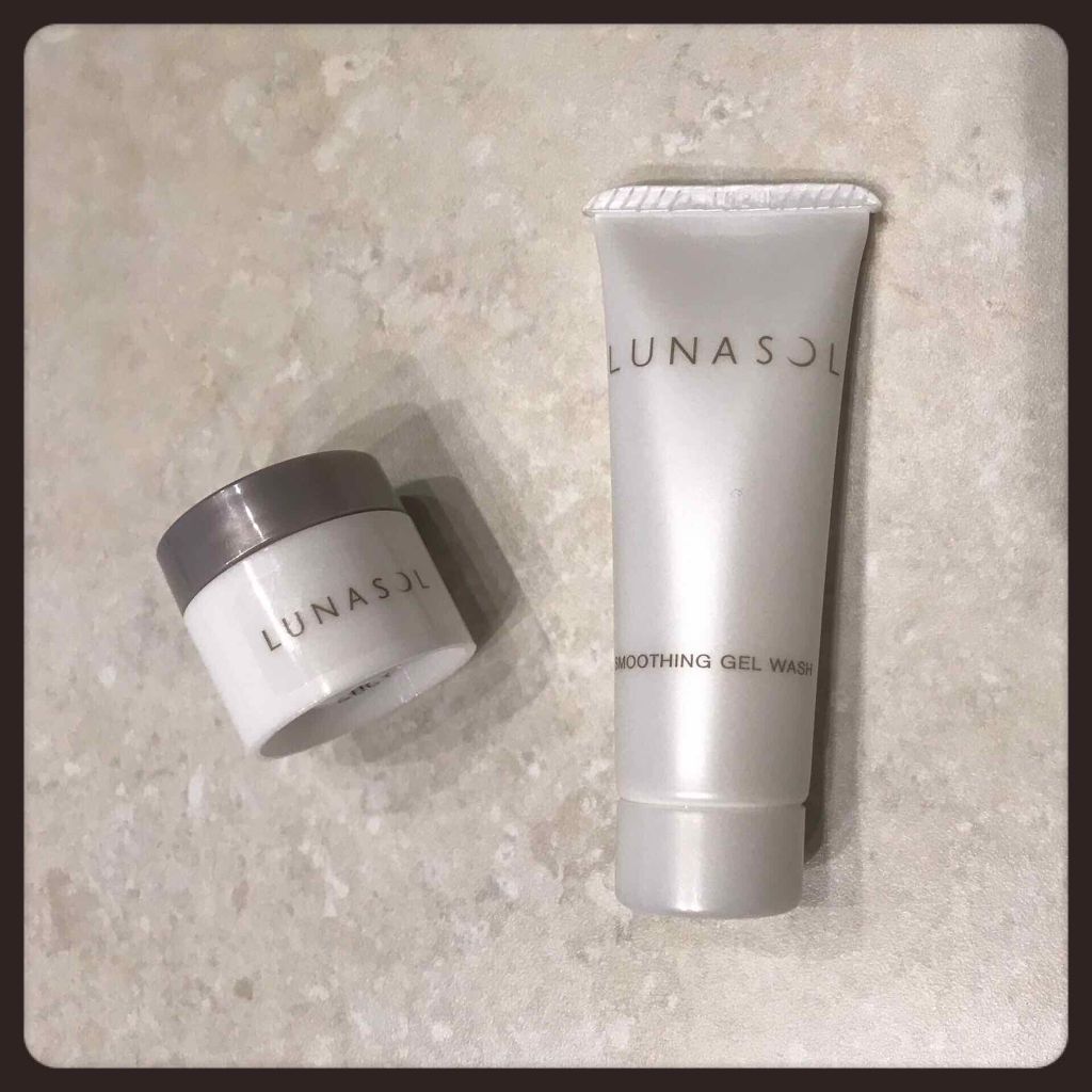 グロウイングシームレスバーム/LUNASOL/クリーム・エマルジョンファンデーションを使ったクチコミ（1枚目）