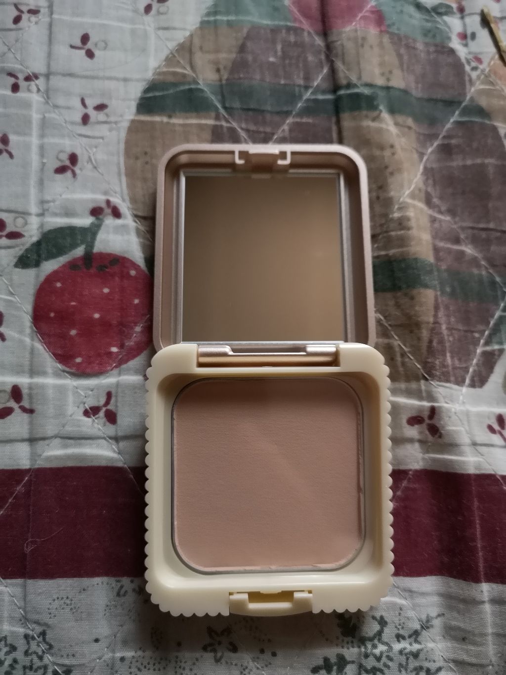 【旧品】マシュマロフィニッシュパウダー/キャンメイク/プレストパウダーを使ったクチコミ(3枚目)