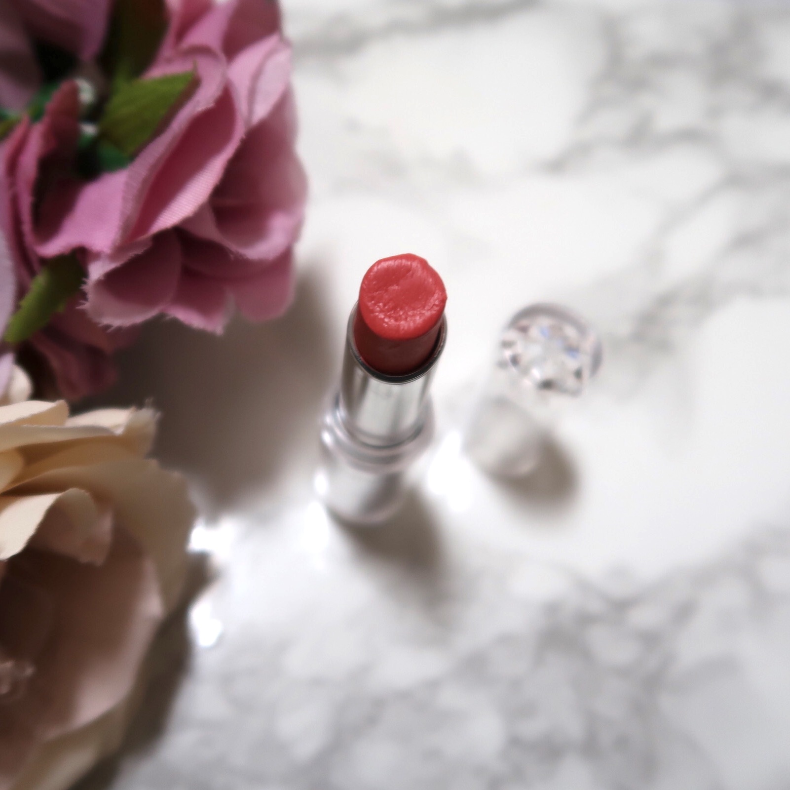 ラスティンググロスリップ/CEZANNE/口紅を使ったクチコミ（1枚目）