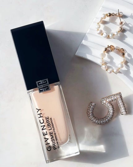 プリズム・リーブル・グロウ・セラム・ ファンデーション/GIVENCHY/リキッドファンデーションを使ったクチコミ(1枚目)