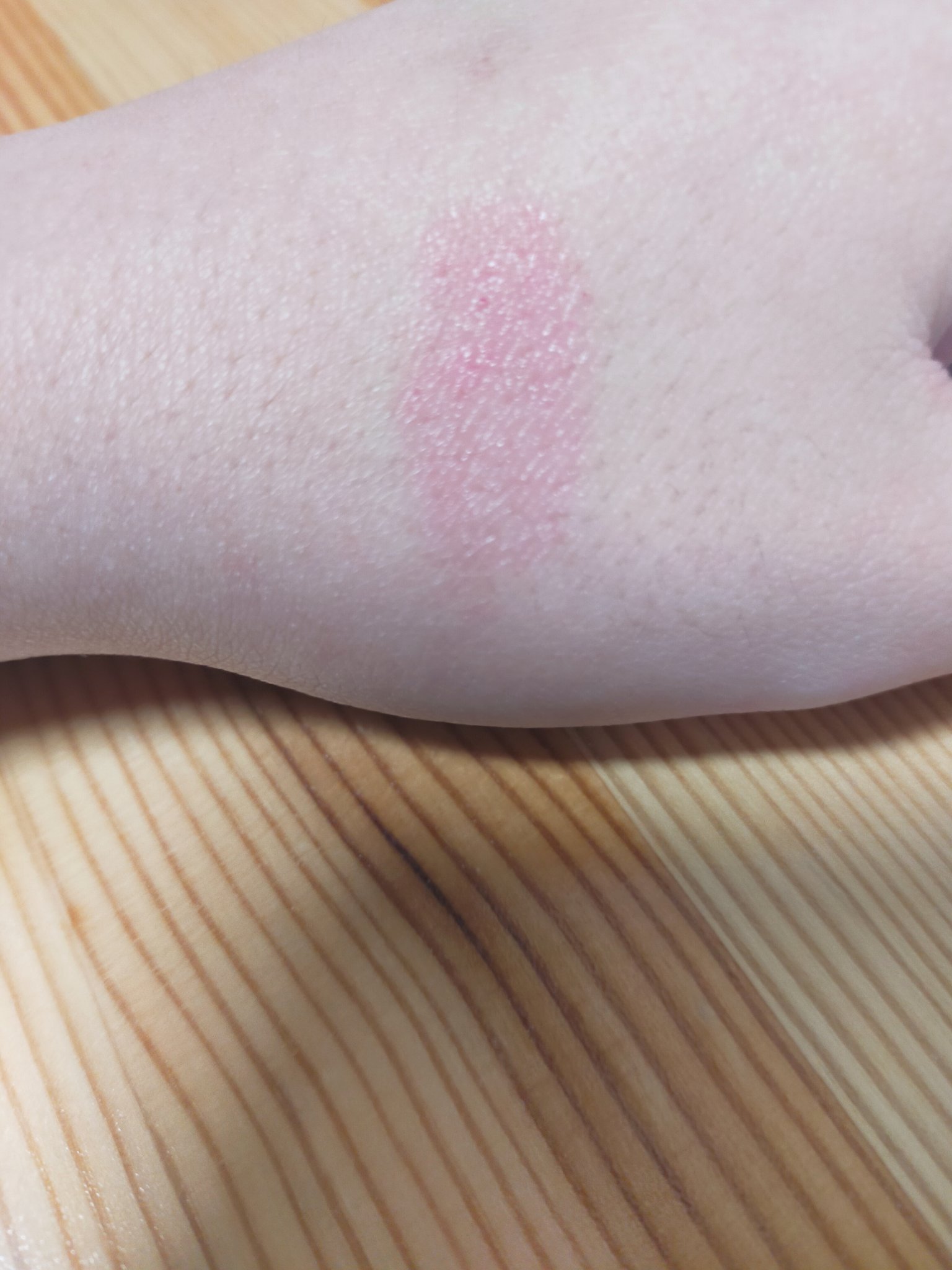 口紅がいらない薬用リップほんのりUV/メンターム/リップクリームを使ったクチコミ（3枚目）