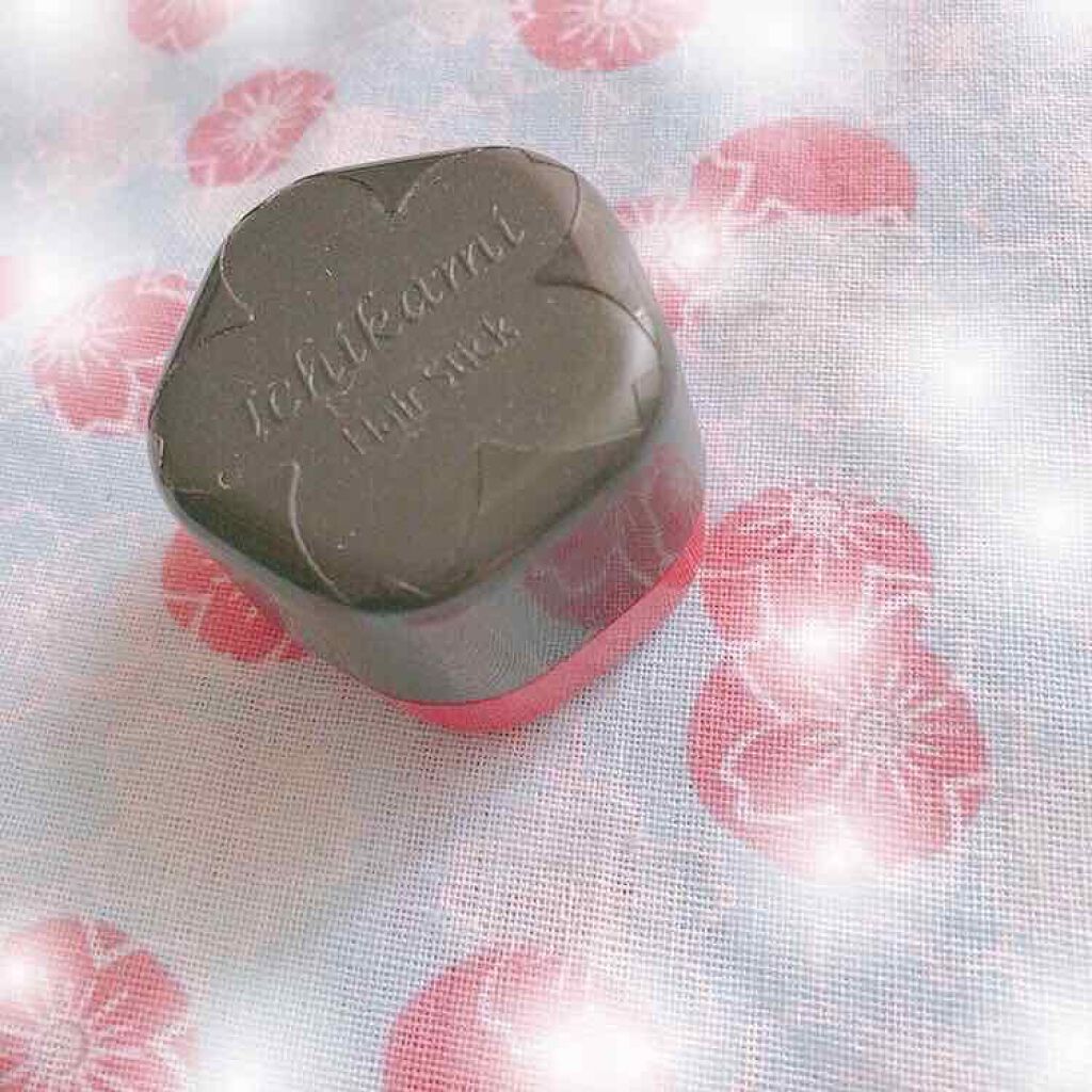 【記録用】

いち髪
ヘアキープ和草スティック（スーパーハード）




つけた直後は匂いが少しきついですが、時間とともに気にならなくなりました😃

キープ力は、そこそこだと思います！
私はもう少しキープ力がほしかったです

あと、使い続