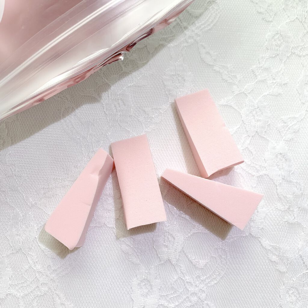 メイクアップスポンジ(バリューパック ウェッジ型 30個)/DAISO/パフ・スポンジ by ほのお