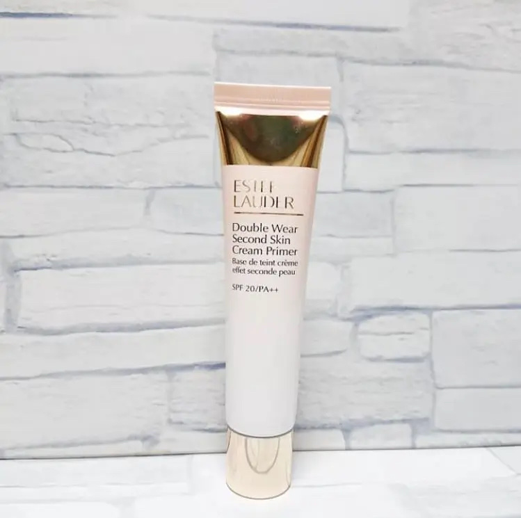 ESTEE LAUDER ダブル ウェア セカンド スキン クリーム プライマーのクチコミ「︎︎︎︎☑︎ダブル ウェア セカンド スキン クリーム プライマー

SPF20PA++、凹凸.....」（1枚目）