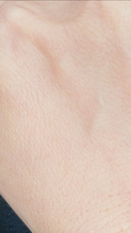 ❥ ❥ ❥ ru-ru-❥ ❥ ❥ on LIPS 「🤲バックハンドテスト🤲一旦、両手とも何もケアせずに同じ状態にし..」(4枚目)