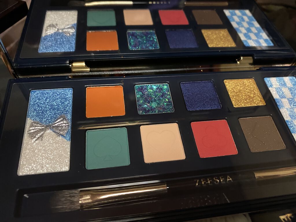 アリスドリームランドシリーズ 12色アイシャドウパレット（ZEESEA×大英博物館）/ZEESEA/アイシャドウパレットを使ったクチコミ（3枚目）