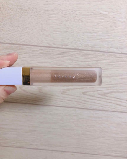トーン ペタル エッセンス グロス/to/one/リップグロスを使ったクチコミ(1枚目)