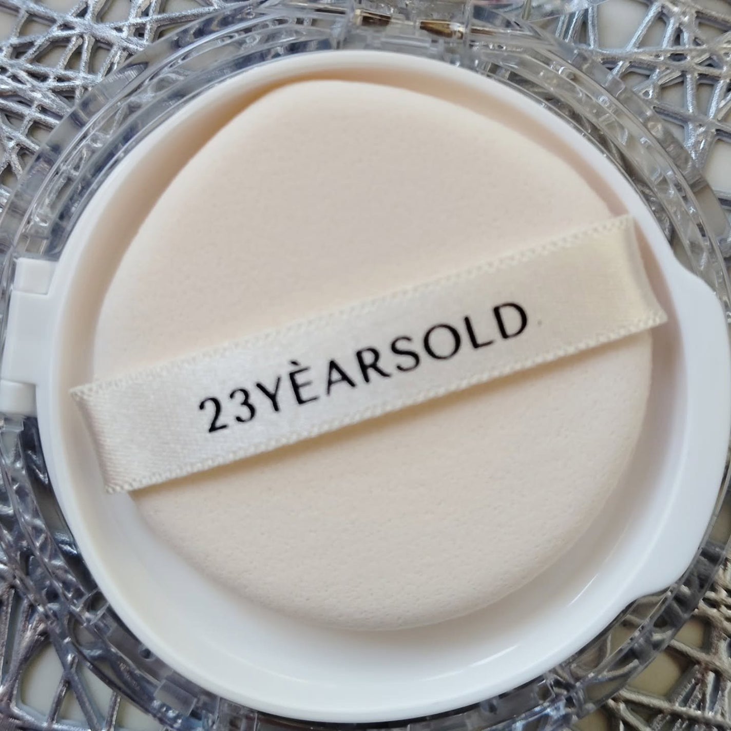 ハートリーフシーンカバークッション/23years old/クッションファンデーションを使ったクチコミ(5枚目)