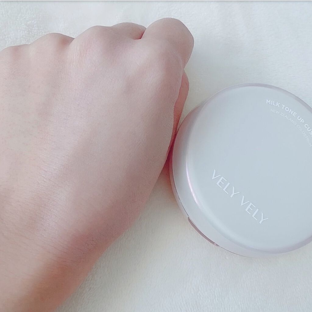 ミルクトーンアップクッション/VELY VELY/クッションファンデーションを使ったクチコミ（3枚目）