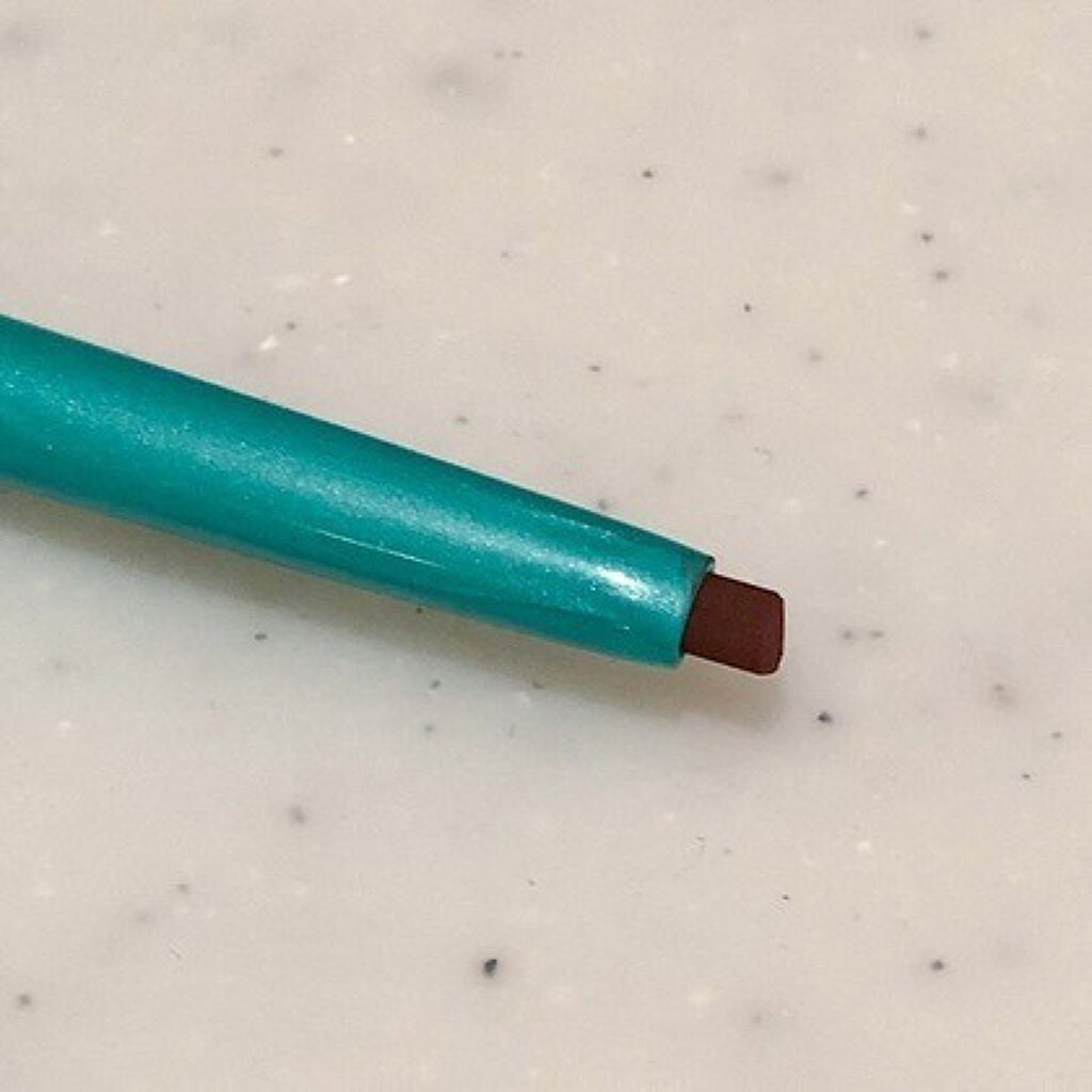 「密着アイライナー」クリームペンシル/デジャヴュ/ペンシルアイライナーを使ったクチコミ(2枚目)