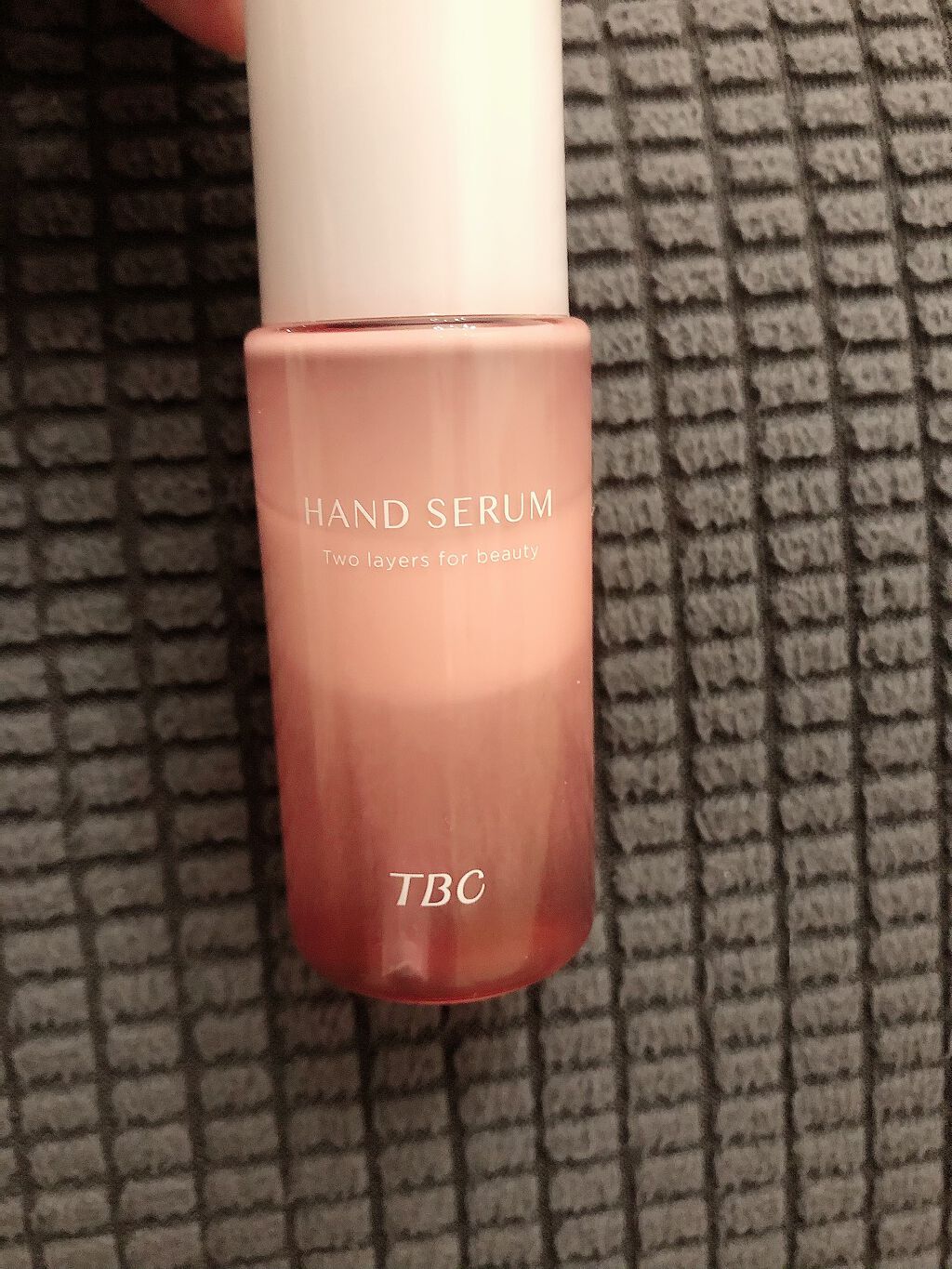 TBC ハンドセラムのクチコミ「私のガッサガサの手には
こってこてのクリームしか無理！
と思っていたのが、
見事に崩れま.....」（3枚目）