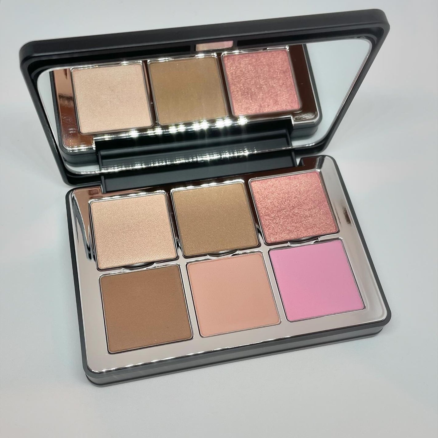 tooq ONE BY GENUINE MAGNETIC EYE SHADOW/Tooq/パウダーアイシャドウを使ったクチコミ(2枚目)