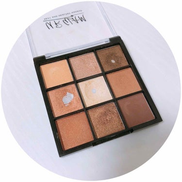 UR GLAM　BLOOMING EYE COLOR PALETTE/U R GLAM/パウダーアイシャドウを使ったクチコミ（1枚目）