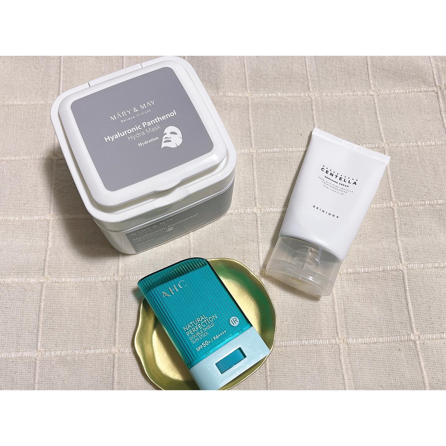 ナチュラル パーフェクション ダブル シールド サンスティック/AHC/日焼け止めスティックを使ったクチコミ（2枚目）