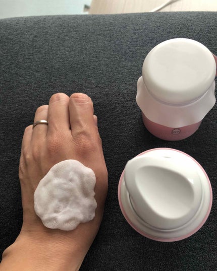 MILK BUBBLE ESSENCE PACK #STRAWBERRY/G9SKIN/美容液を使ったクチコミ(4枚目)