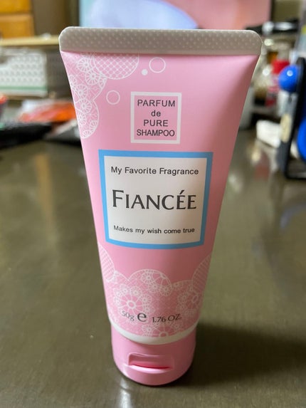ハンドクリーム ピュアシャンプーの香り/フィアンセ/ハンドクリームを使ったクチコミ(1枚目)
