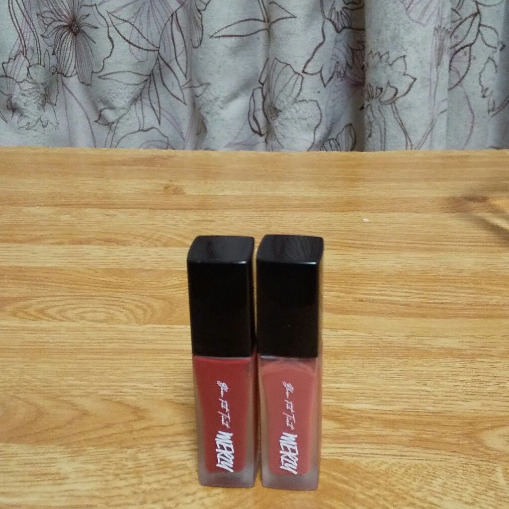 コスメと7MEN侍が大好き!! on LIPS 「MERZYのリップです。品番がよく見えなくて多分右がBT5で左..」(1枚目)
