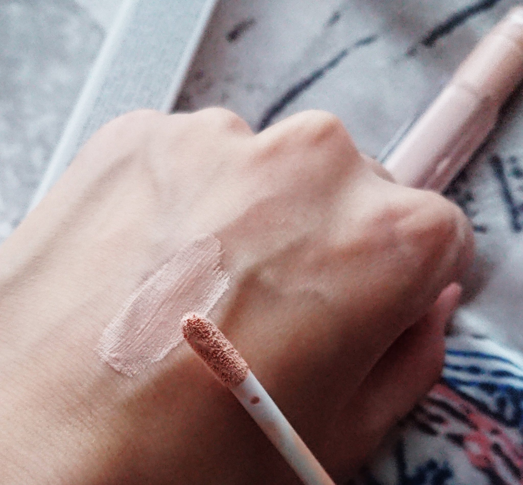 ロングラスティングチップコンシーラー 03 ブライト/LUNA/リキッドコンシーラーを使ったクチコミ（3枚目）