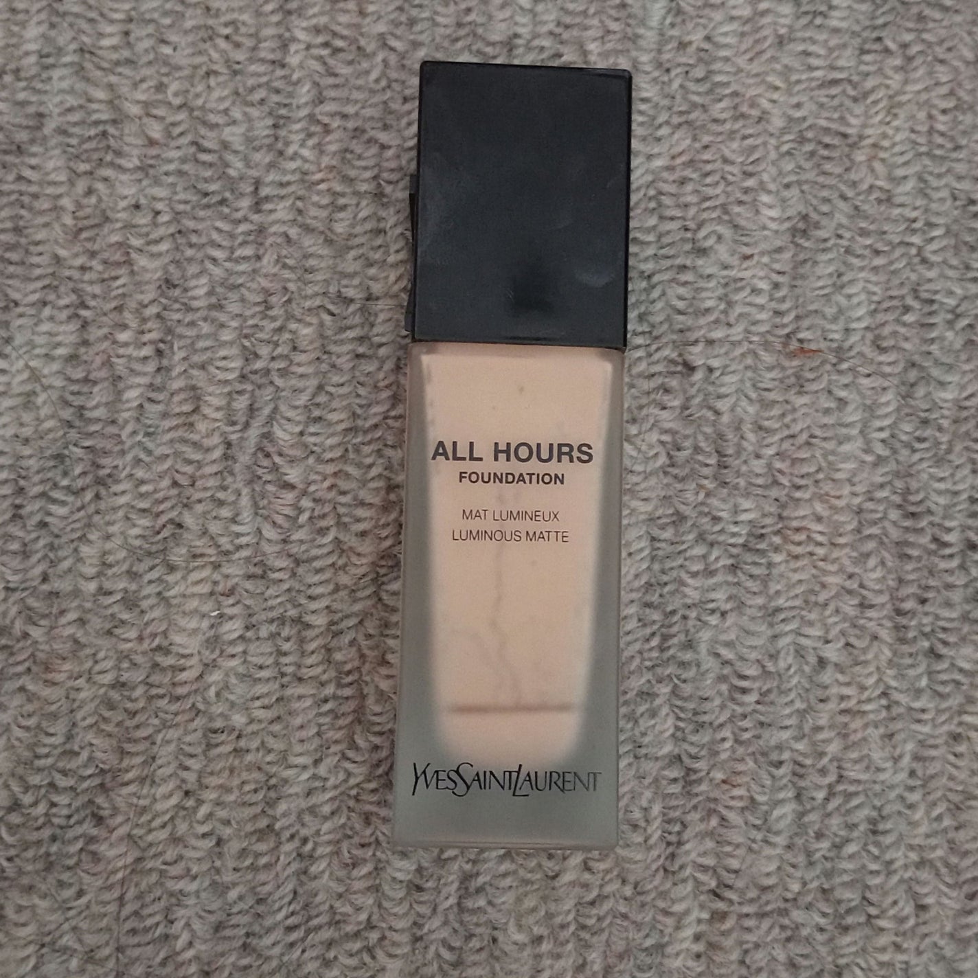 オールアワーズ リキッド/YVES SAINT LAURENT BEAUTE/リキッドファンデーションを使ったクチコミ(1枚目)