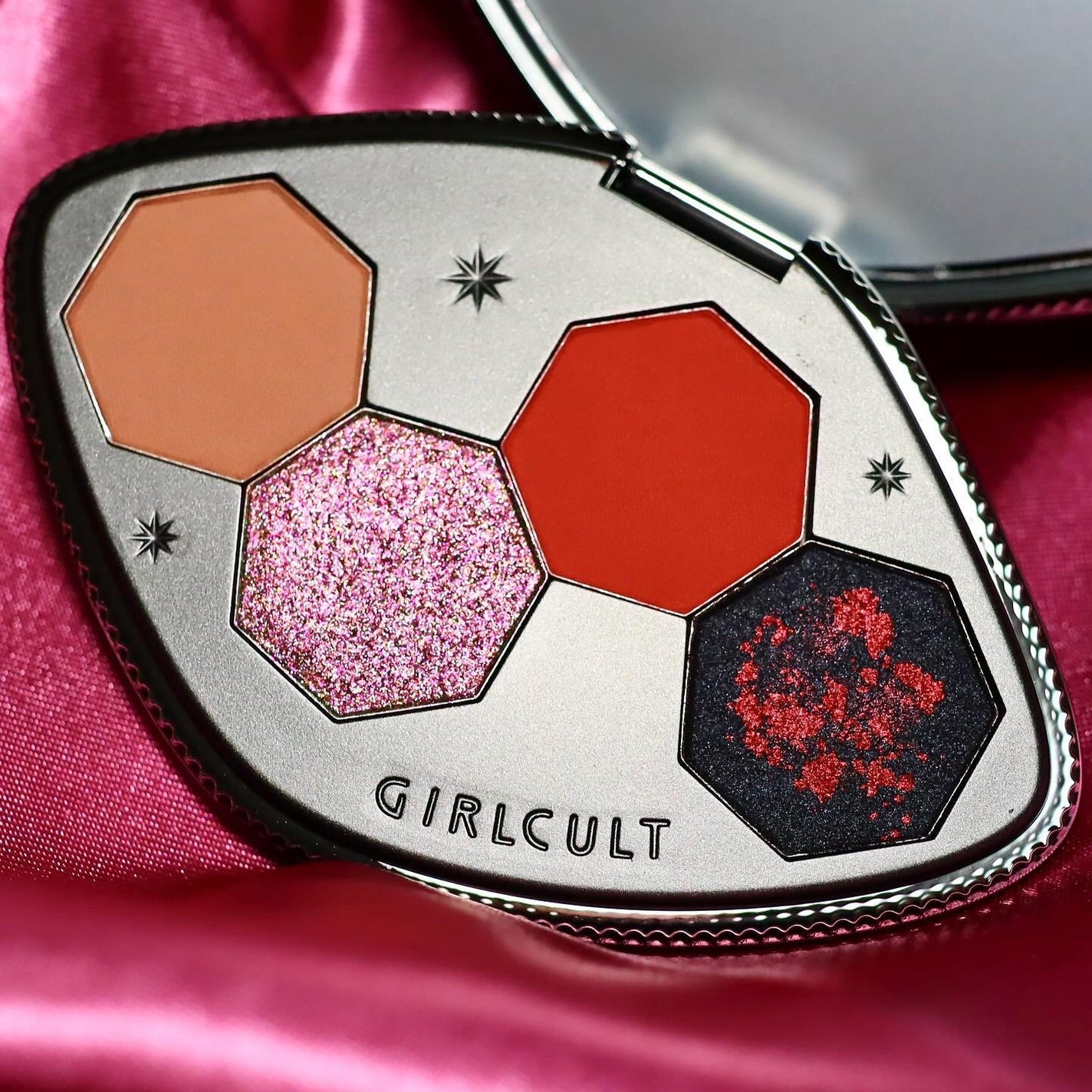 KAPI on LIPS 「GIRLCULT52ぴぴにおすすめしてもらったガールカルト様🔥..」(7枚目)