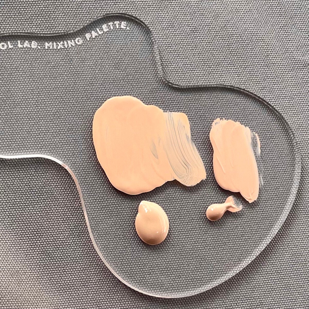 ディオールスキン フォーエヴァー フルイド グロウ/Dior/リキッドファンデーションを使ったクチコミ(3枚目)