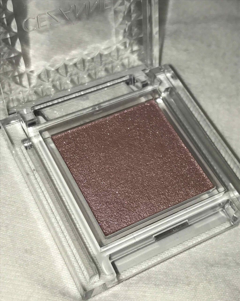 シングルカラーアイシャドウ/CEZANNE/単色アイシャドウを使ったクチコミ（2枚目）