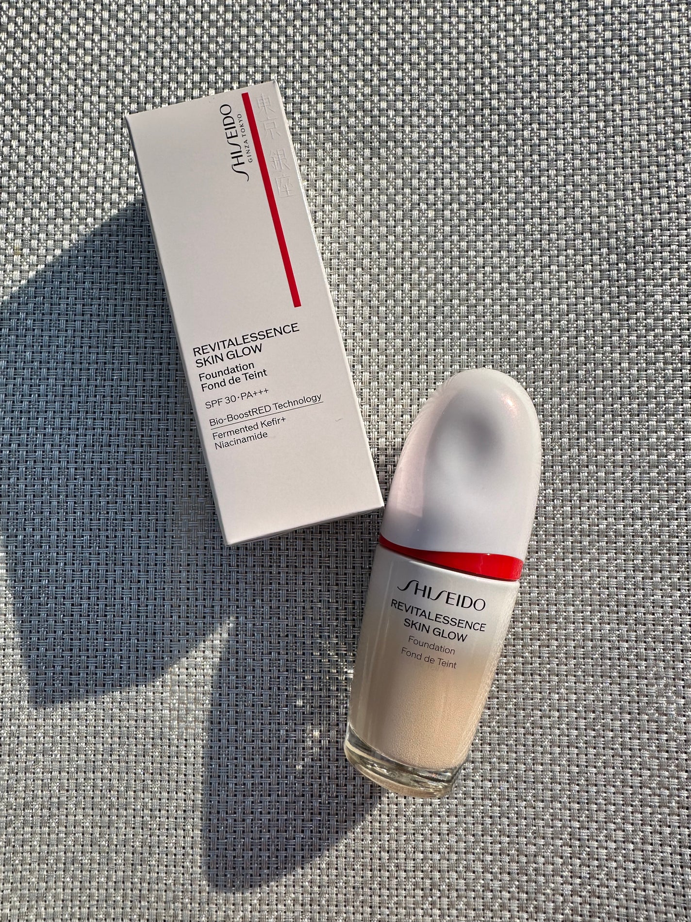 エッセンス スキングロウ ファンデーション/SHISEIDO/リキッドファンデーションを使ったクチコミ(1枚目)