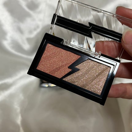 エレクトリックショックアイズ  EX-1 ブルーミングシャワー/KATE/アイシャドウパレットを使ったクチコミ(3枚目)