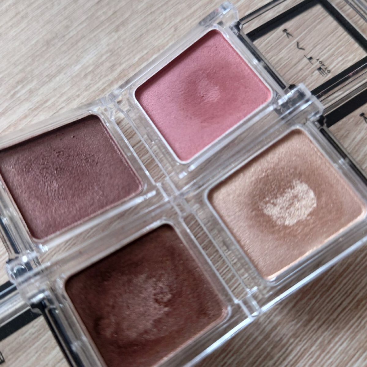 マルチブルーミングアイズ/K-パレット/スティックアイシャドウを使ったクチコミ（2枚目）