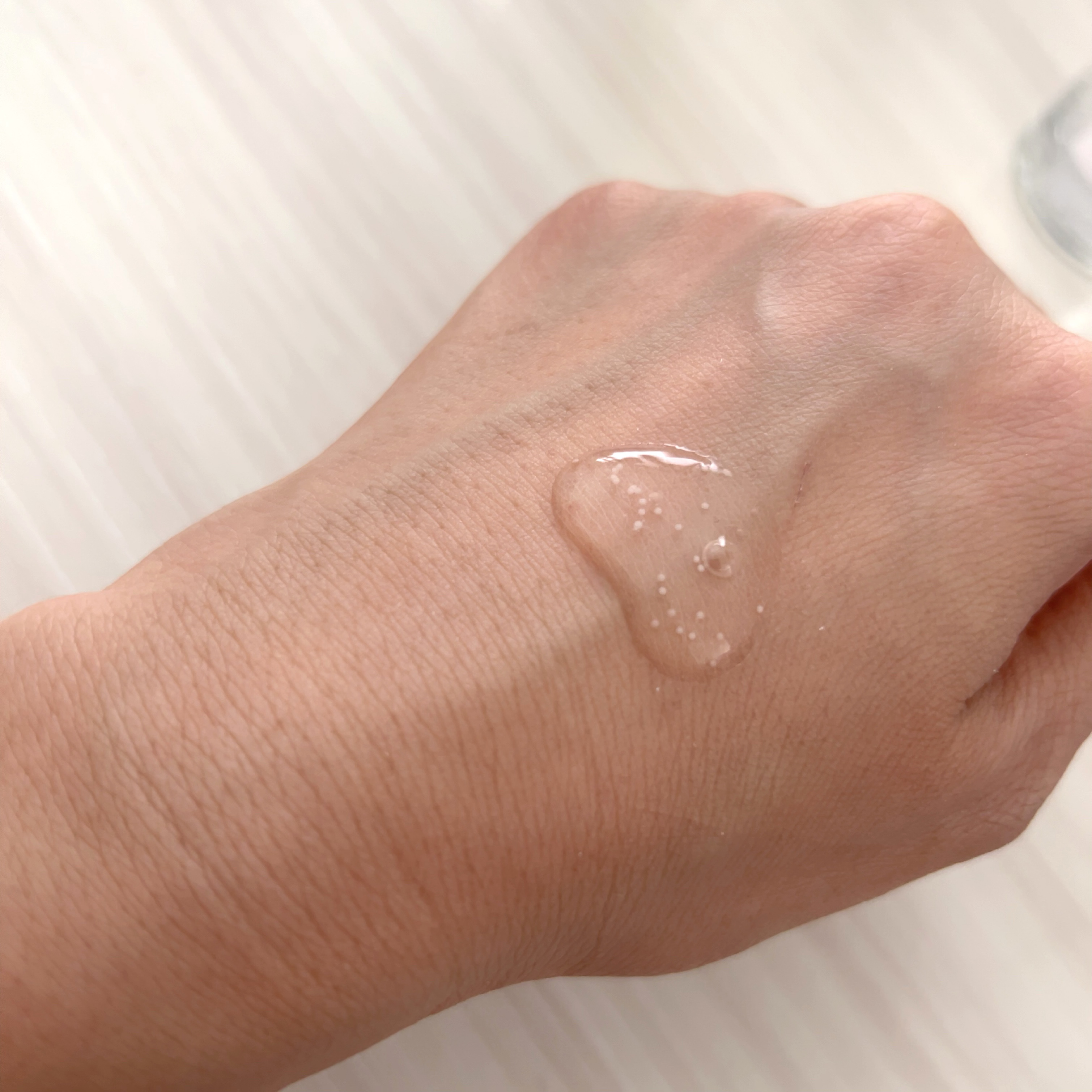 トーンブライトニング カプセルアンプル/SKIN1004/美容液を使ったクチコミ（3枚目）