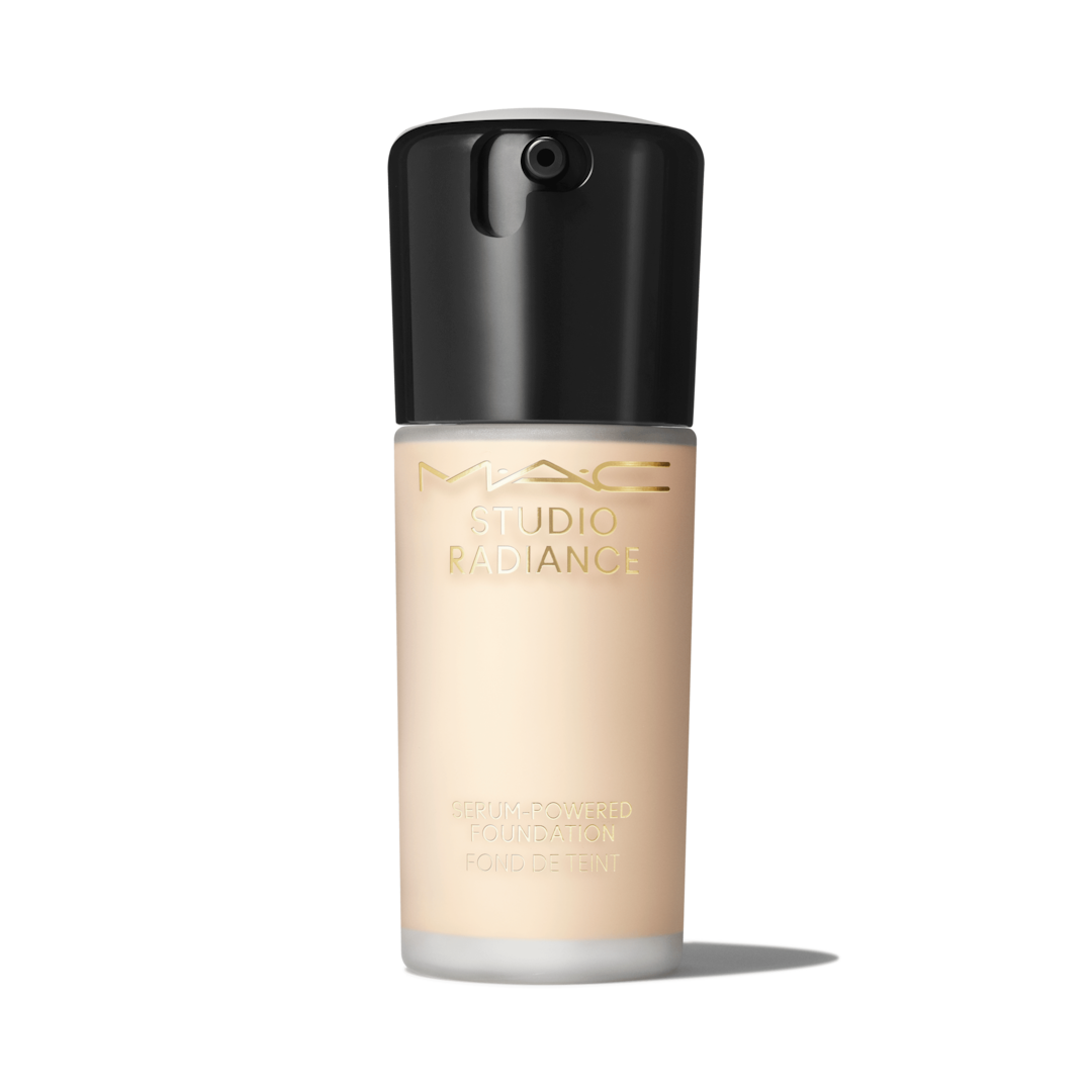 スタジオ ラディアンス セラム ファンデーション NC10