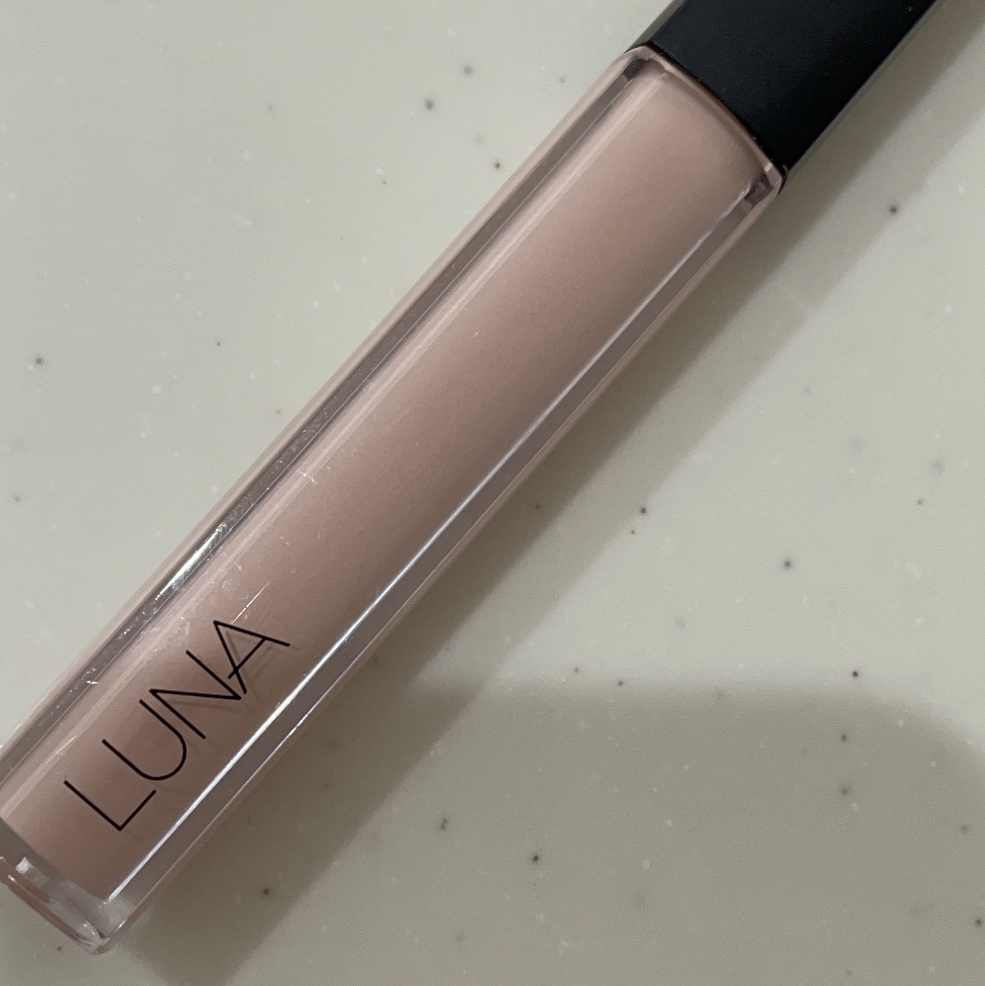 ロングラスティングチップコンシーラー 03 ブライト/LUNA/リキッドコンシーラーを使ったクチコミ（1枚目）