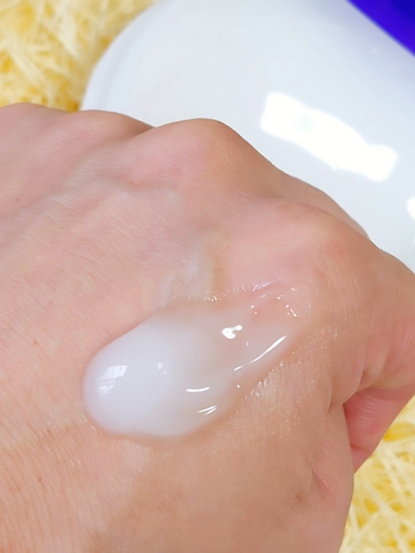 ハトムギ保湿ジェル(ナチュリエ スキンコンディショニングジェル)/ナチュリエ/美容液を使ったクチコミ(9枚目)