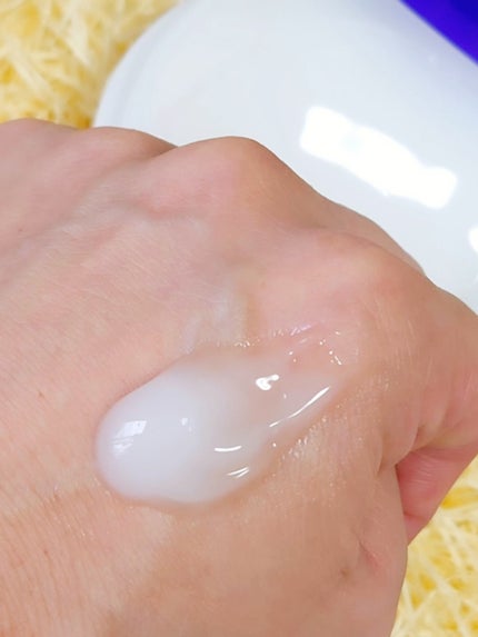 ハトムギ保湿ジェル(ナチュリエ スキンコンディショニングジェル)/ナチュリエ/美容液を使ったクチコミ(9枚目)