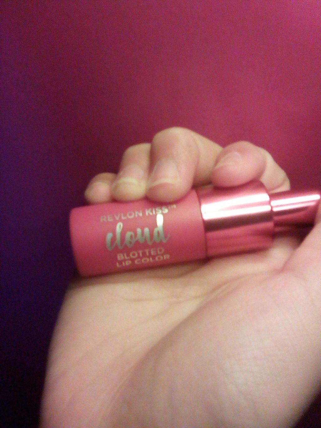 キス クラウド ブロッテッド リップ カラー/REVLON/口紅を使ったクチコミ（1枚目）