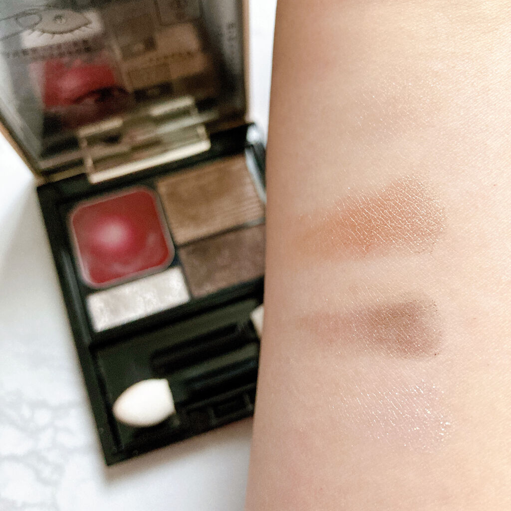 ドラマティックスタイリングアイズD BR725 ミロワールカシス(※限定カラー)/マキアージュ/アイシャドウパレットを使ったクチコミ（2枚目）