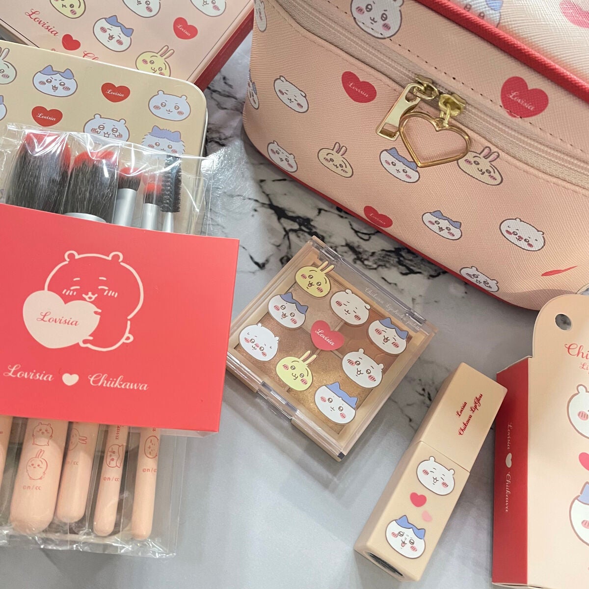 限定メイクアップキット】Lovisiaちいかわコスメセット 限定メイクアップキット】Lovisiaちいかわコスメセット