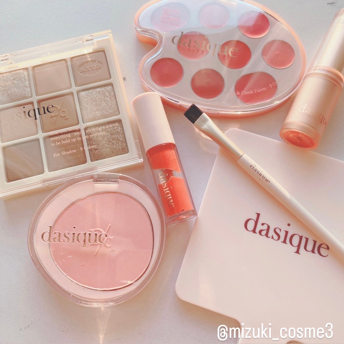 みづき☽コスメ*スキンケア on LIPS 「・:*+.🌼デイジーク🌼/.:+イエベ春向けの色を集め中💓#デ..」(1枚目)