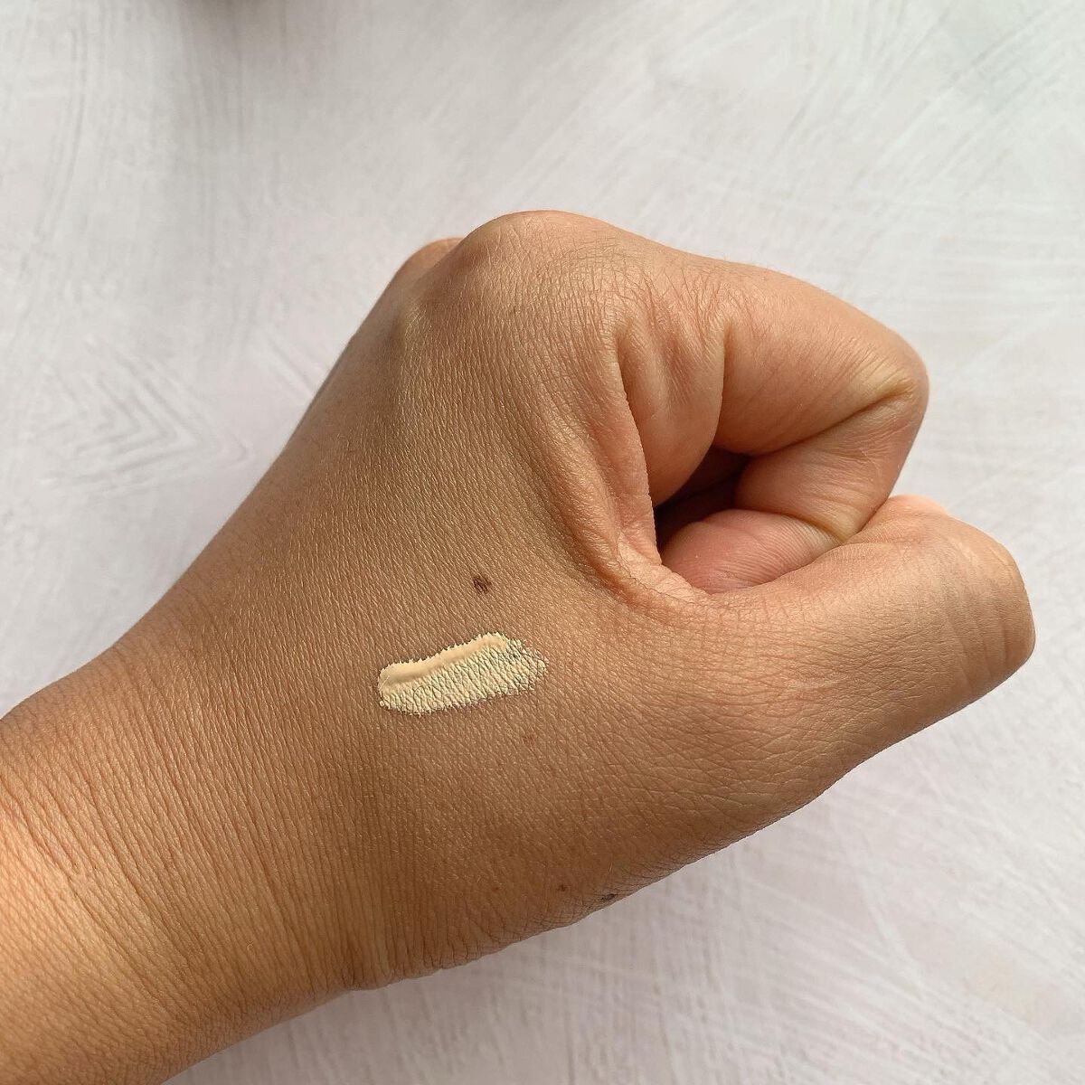 アディクション スキンリフレクト フィックス コンシーラー 004 Light Beige/ADDICTION/リキッドコンシーラーを使ったクチコミ（3枚目）