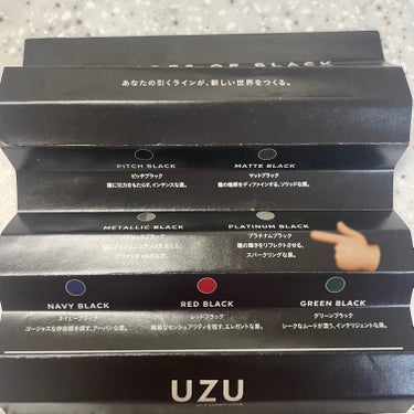 7 SHADES OF BLACK PLATINUM-BLACK/UZU BY FLOWFUSHI/リキッドアイライナーの画像