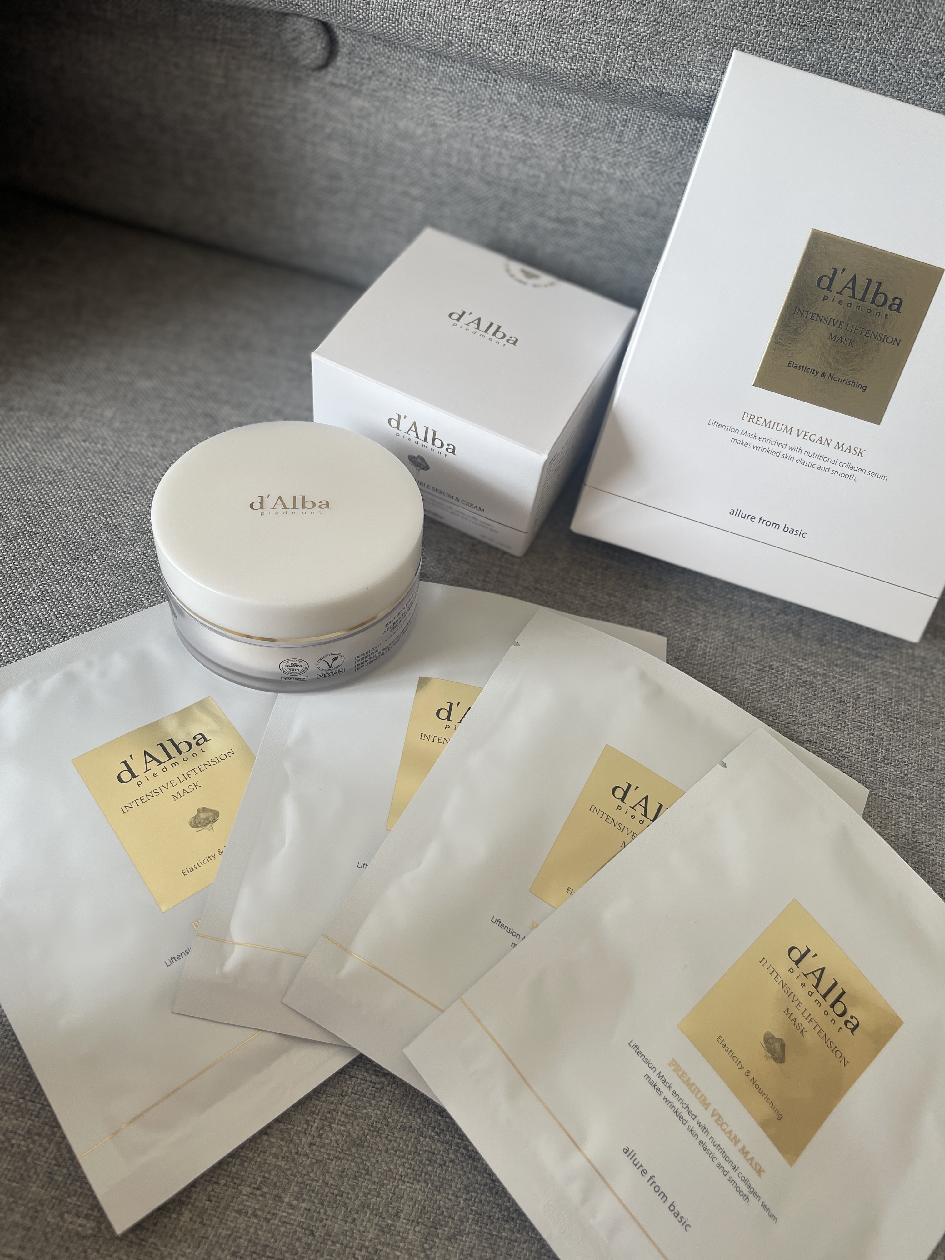 ホワイトトリュフダブルセラムアンドクリーム/ダルバ/フェイスクリームを使ったクチコミ（1枚目）